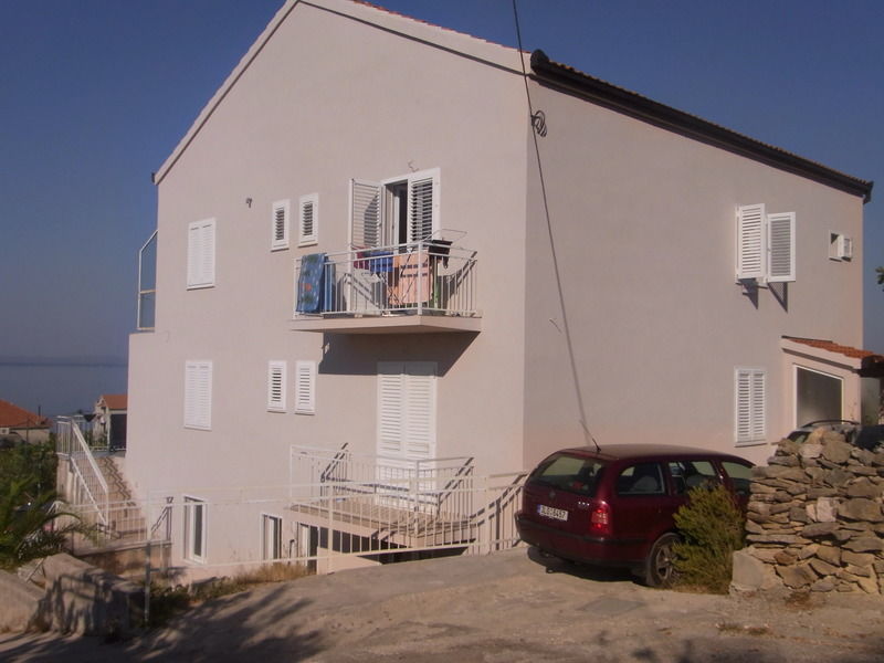 Hotel Mladenka à Podstrana Extérieur photo